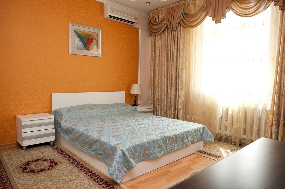 Renion Zyliha Hotel Almaty Exterior foto